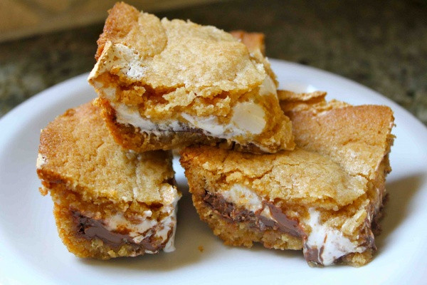 S Mores Dessert Bars
 S’mores Bars