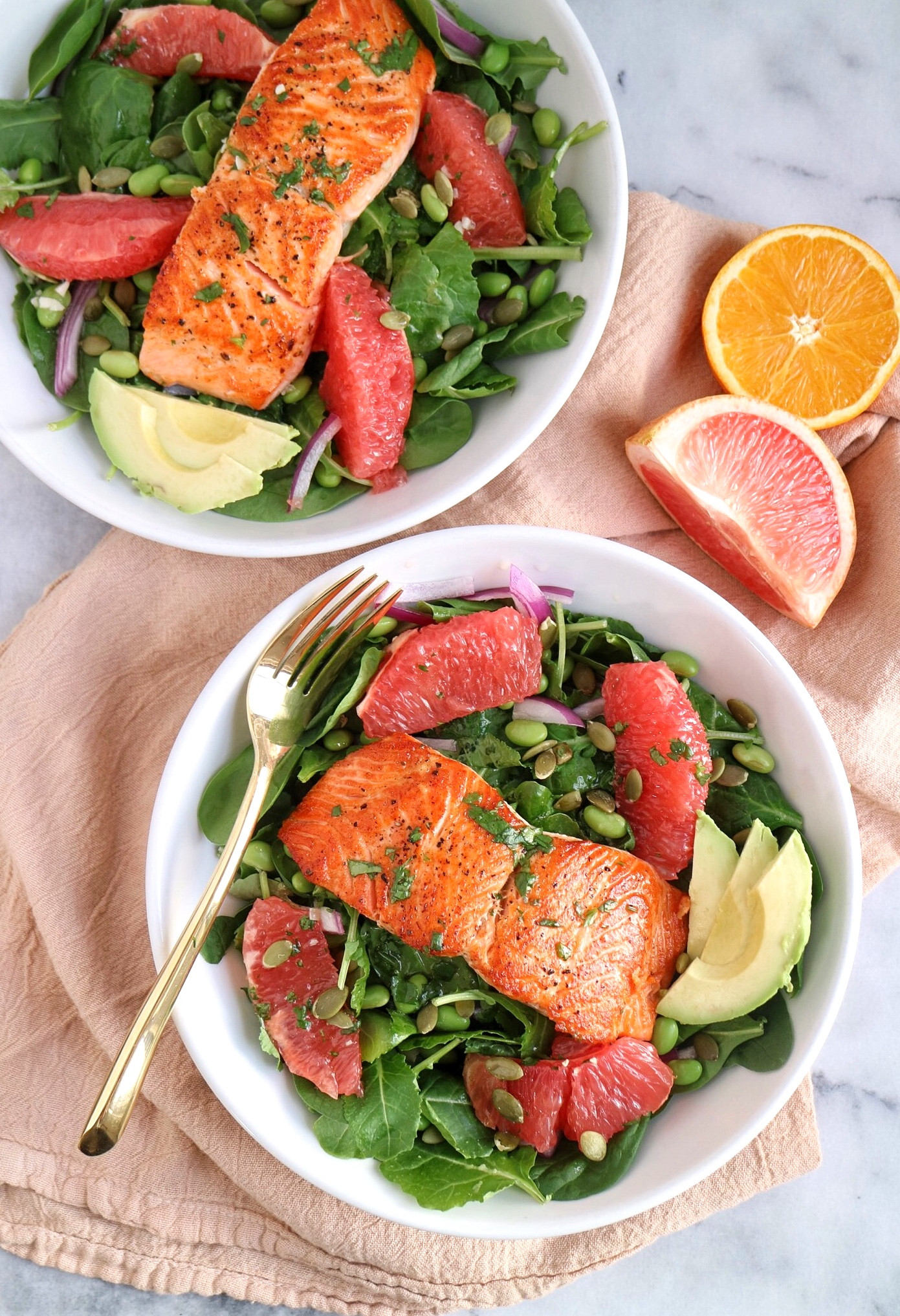 Salad With Salmon
 Grapefruit Salmon Salad