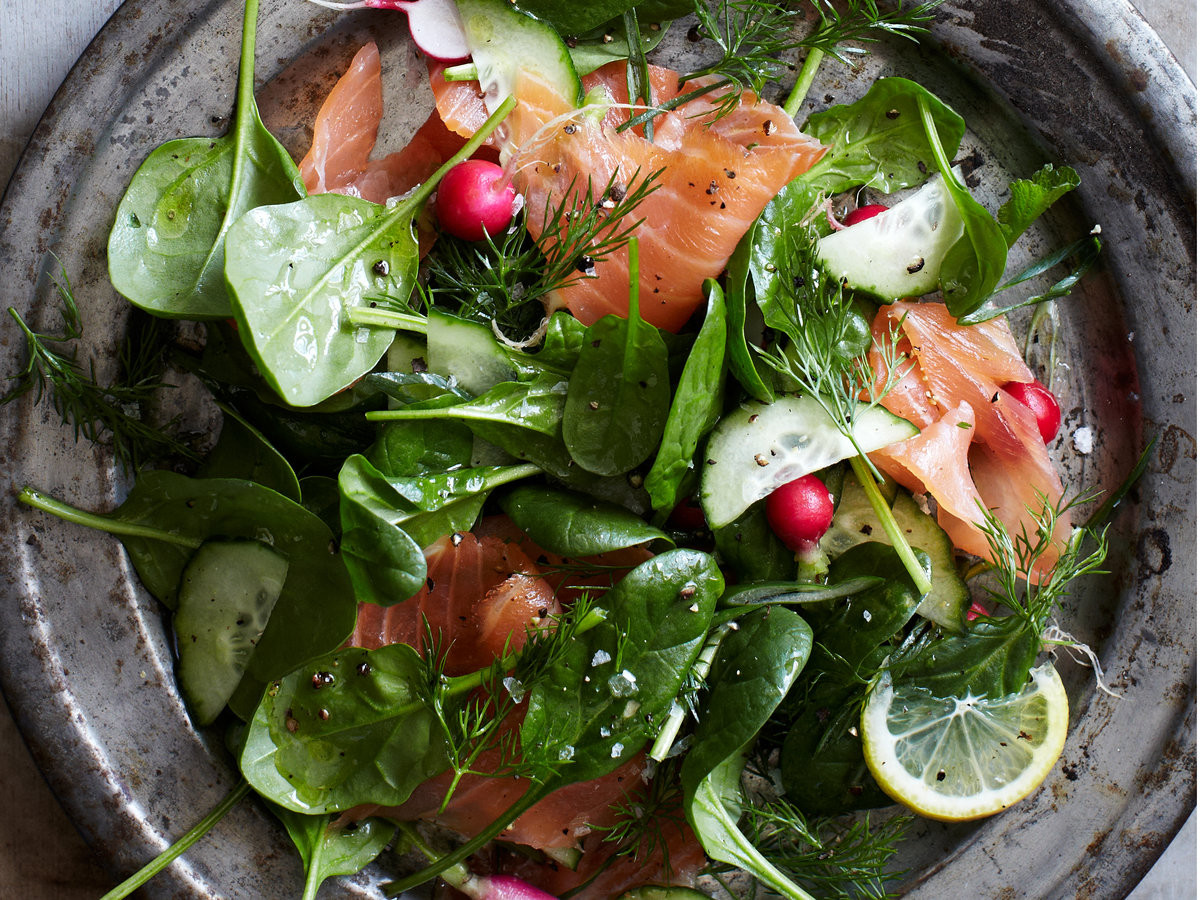 Salad With Salmon
 Spinach and Smoked Salmon Salad with Lemon Dill Dressing