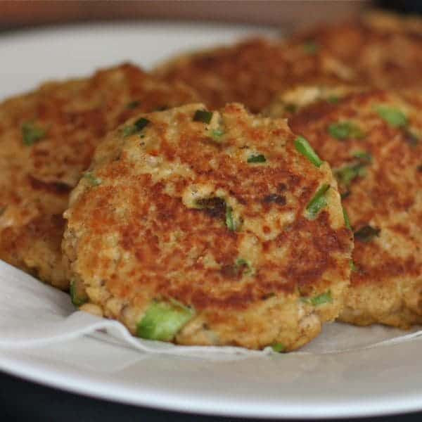 Salmon Cake Recipe
 salmon patties with panko crumbs