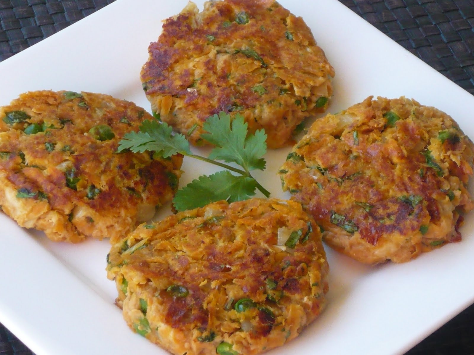 Salmon Patties Baked
 Friendly Baked Salmon Cakes – Food Fitness Family and more