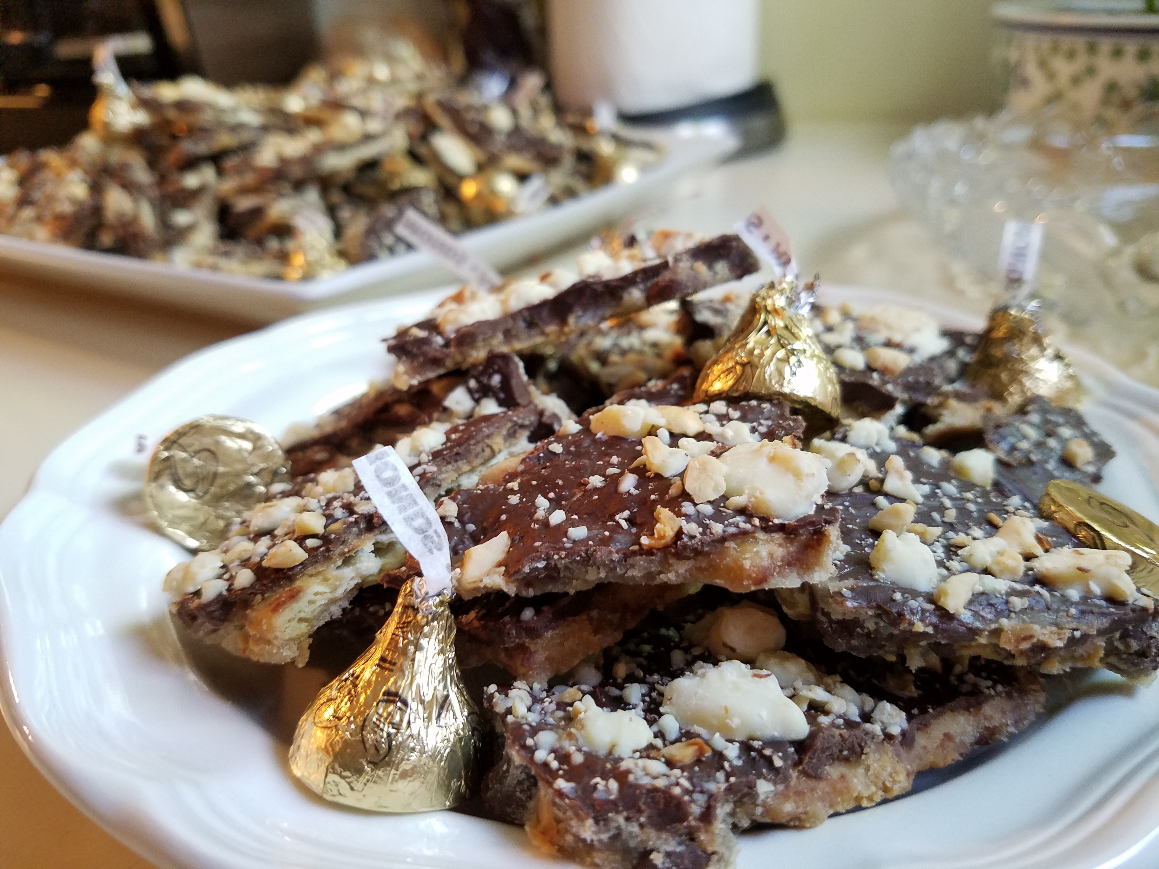 Saltine Crackers Dessert
 Easy Saltine Toffee Bark