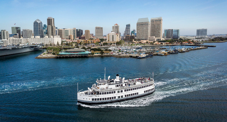 San Diego Dinner Cruise
 Hornblower Dinner Cruise San Diego Simply Nicole