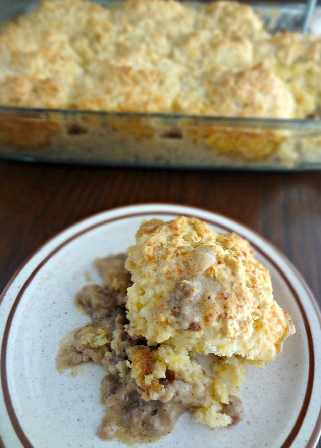 Sausage Biscuit Casserole
 The Cooking Actress Sausage Gravy & Biscuits Casserole