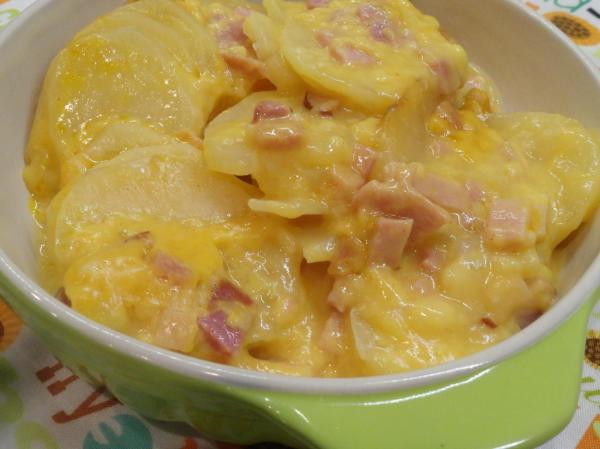 Scalloped Potatoes And Ham Crock Pot
 Crock Pot Cheesy Scalloped Potatoes And Ham Recipe