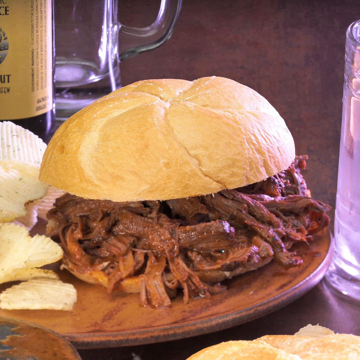 Shredded Beef Sandwiches
 Machete Shredded Beef Sandwiches Recipe