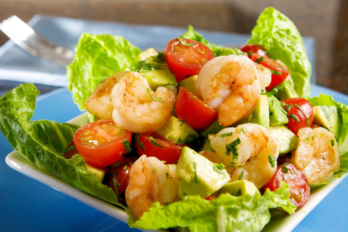 Shrimp And Avocado Salad
 18 Skinny Salads for a Low Calorie Meal