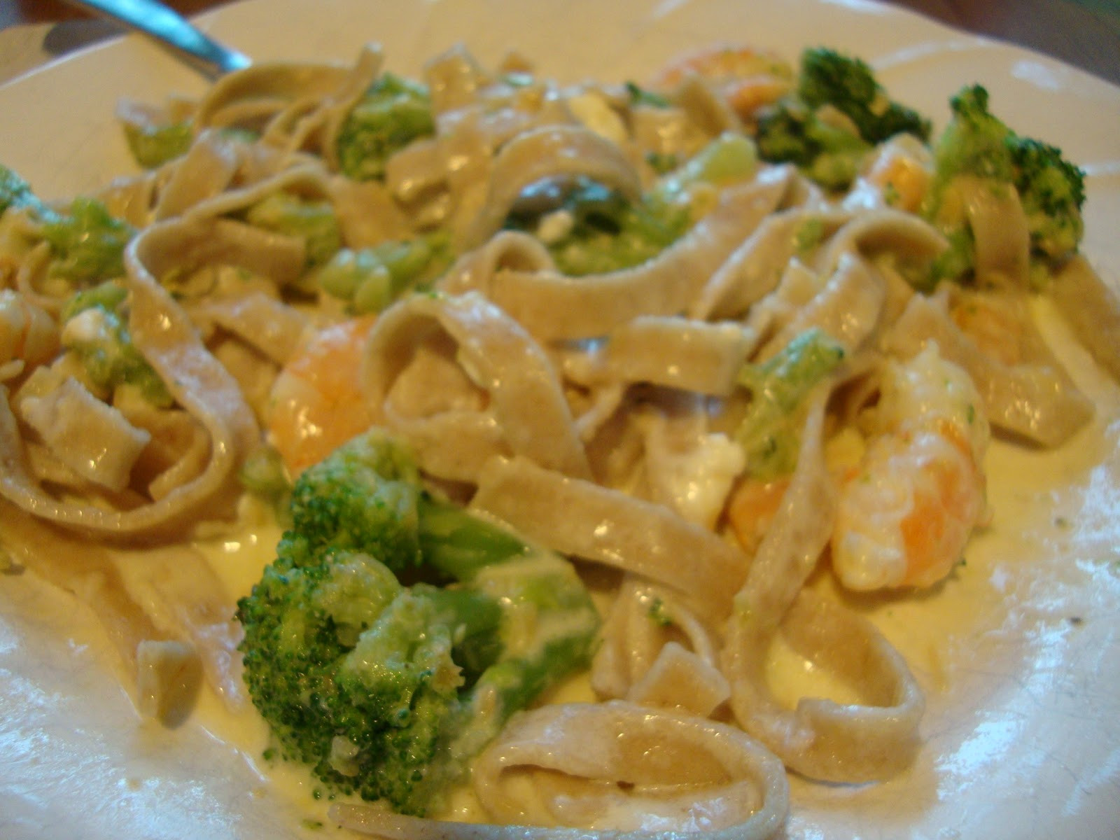 Shrimp And Broccoli Alfredo
 Start from Scratch Shrimp and Broccoli Alfredo