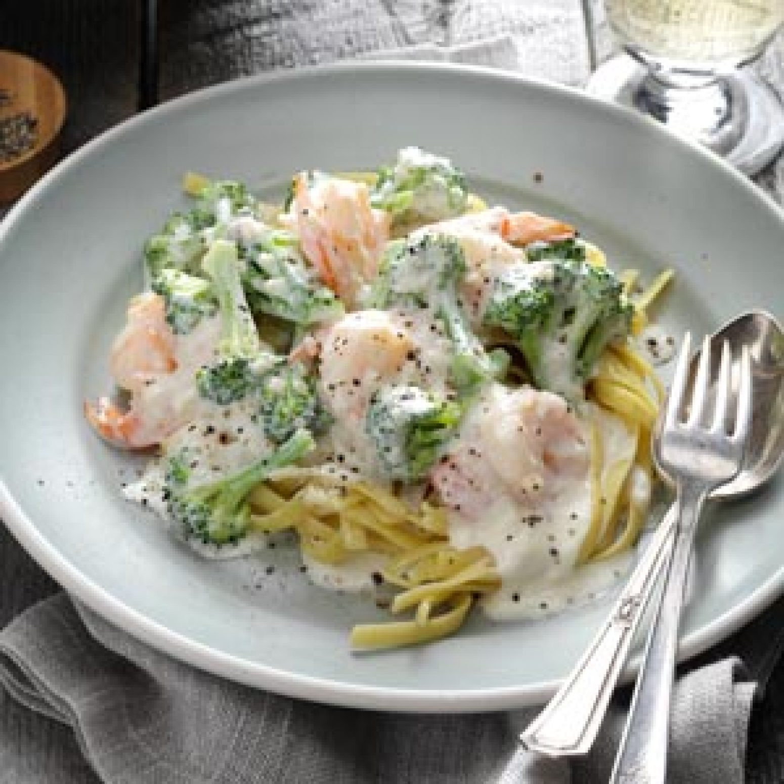 Shrimp And Broccoli Alfredo
 Broccoli Shrimp Alfredo Recipe