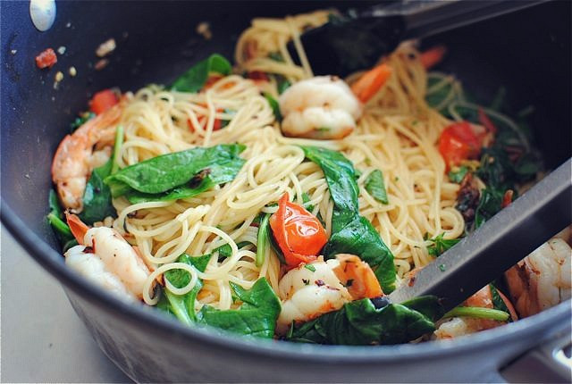 Shrimp And Spinach Pasta
 Shrimp Pasta with Tomatoes Lemon and Spinach