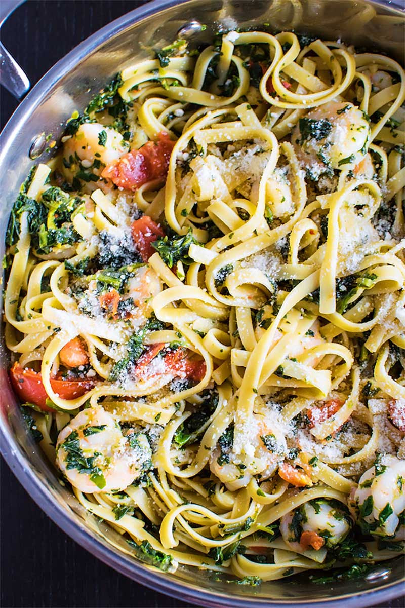 Shrimp And Spinach Pasta
 Shrimp Spinach and Tomato Pasta Homemade Hooplah