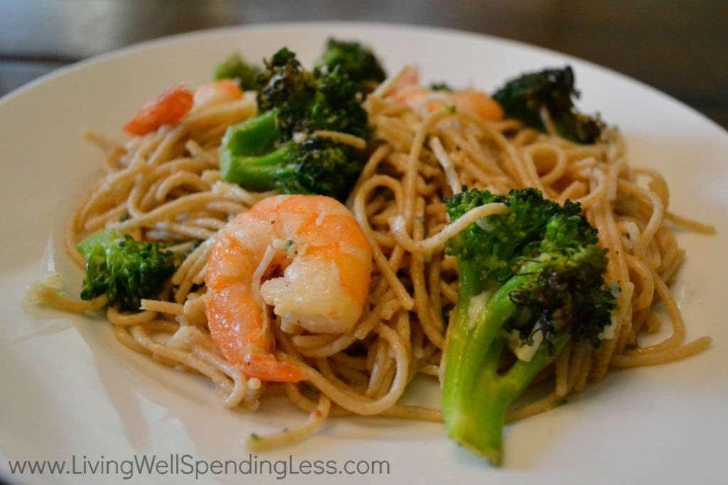 Shrimp Broccoli Pasta
 Roasted Shrimp and Broccoli Pasta