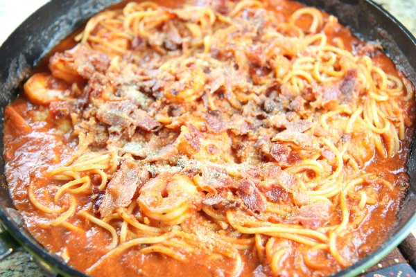 Shrimp Pasta Recipes Red Sauce
 Shrimp Pasta with Red Carbonara Sauce BargainBriana
