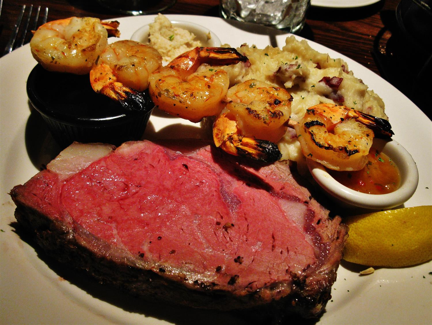 Shrimps And Prime Rib
 Prime rib with grilled black tiger shrimps