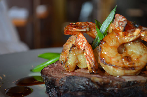 Shrimps And Prime Rib
 Shrimp and Prime Rib Foodtography on Behance