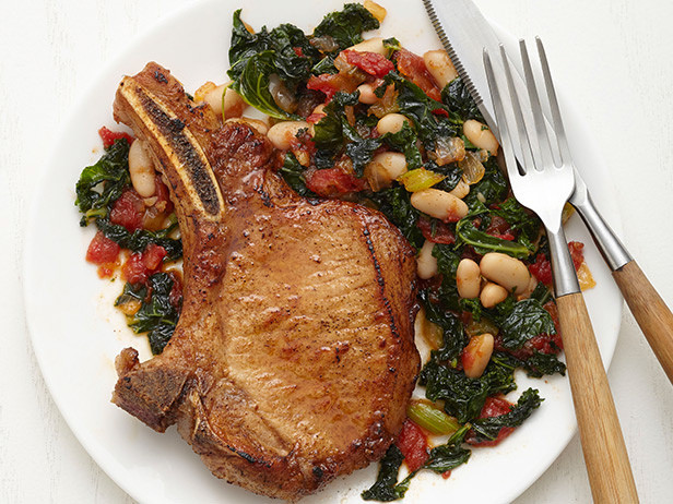 Sides For Pork Chops
 Cajun Pork Chops with Kale