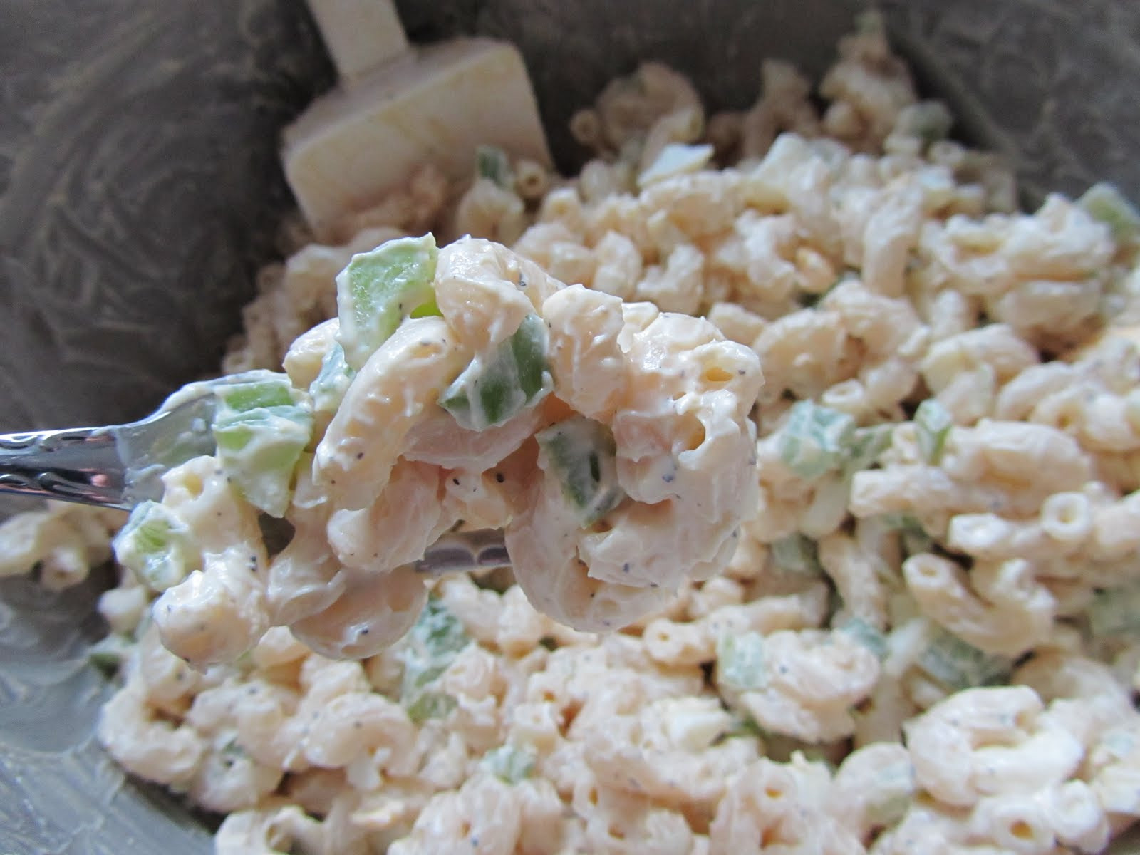 Simple Macaroni Salad
 Hospitality at Heart Simple Macaroni Salad