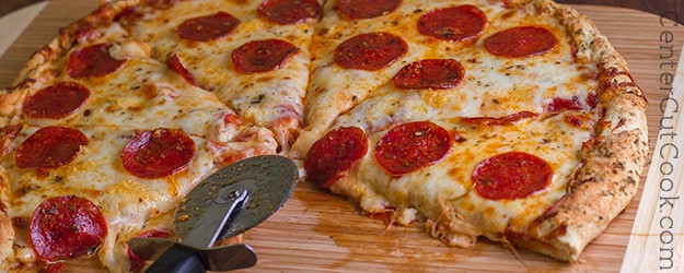 Simple Pizza Dough Recipe
 Fast & Easy Pizza Dough Recipe