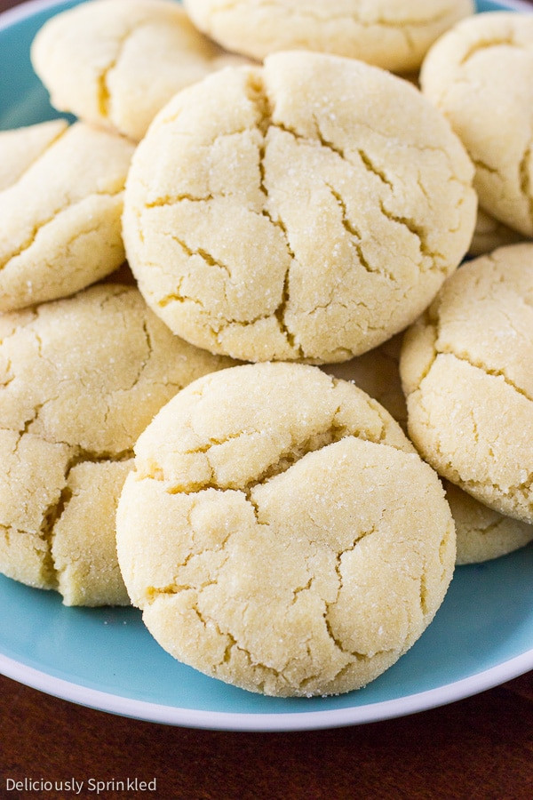 Simple Sugar Cookies
 Easy Sugar Cookies Recipe — Dishmaps