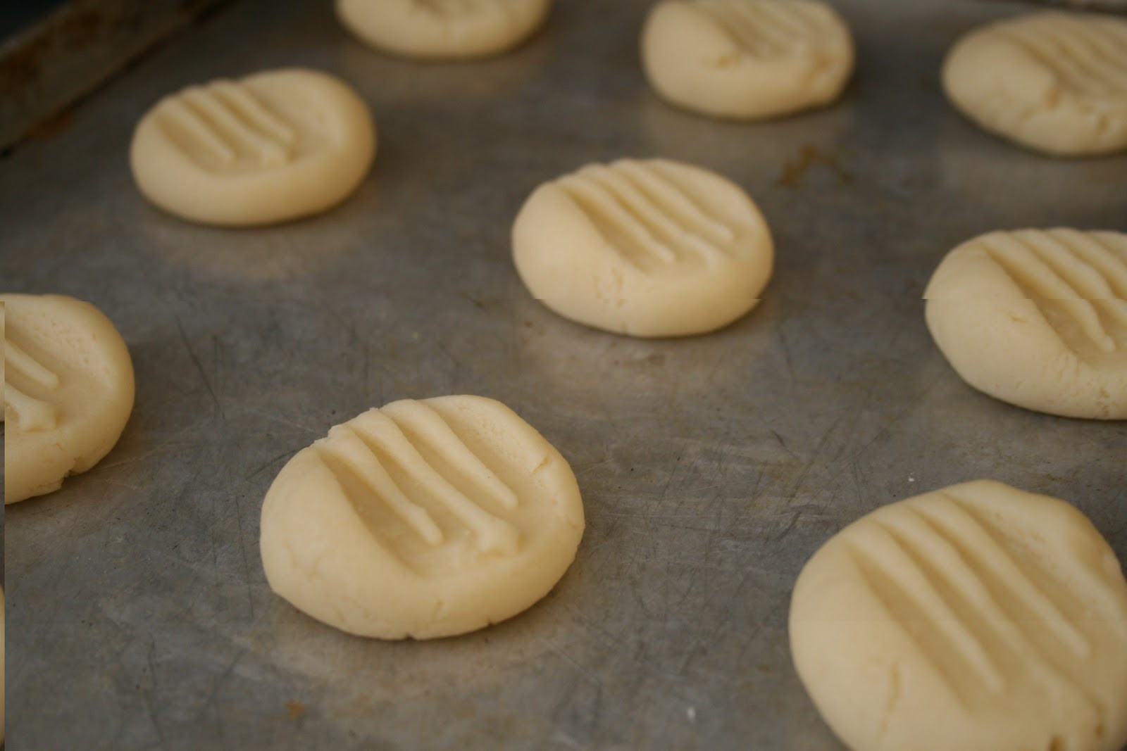 Simple Sugar Cookies
 Easy Sugar Cookies Echoes of Laughter