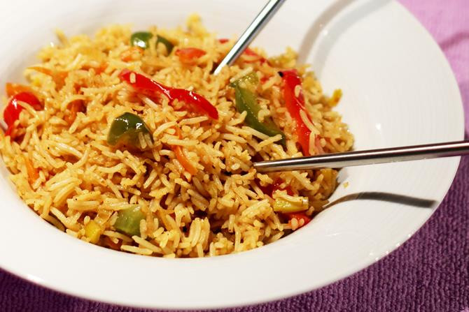 Singapore Fried Rice
 Singapore fried rice recipe