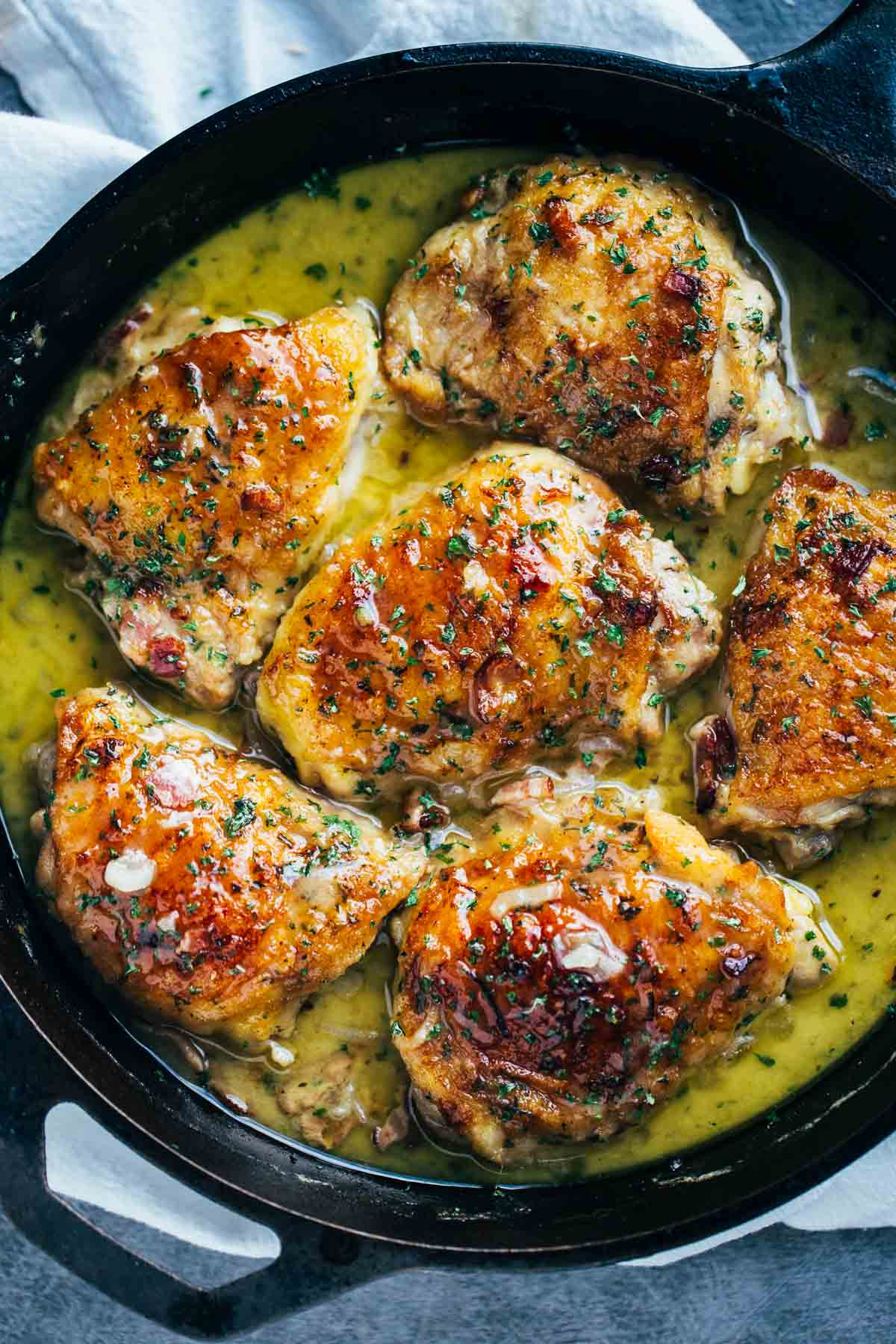 Skillet Chicken Thighs
 Skillet Chicken with Bacon and White Wine Sauce Recipe