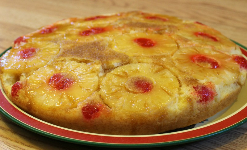 Skillet Pineapple Upside Down Cake
 Skillet Pineapple Upside Down Cake