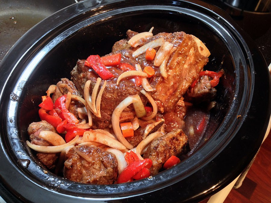 Slow Cook Beef Ribs In Oven
 Slow Cooker Braised Beef Short Ribs The Gourmet Housewife
