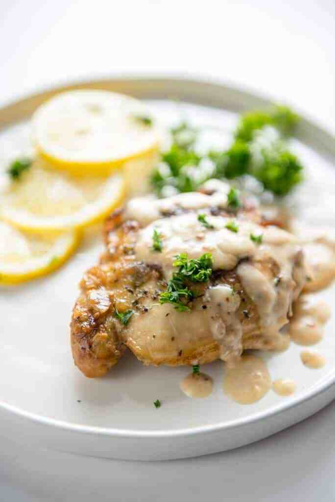 Slow Cook Chicken Thighs
 Slow Cooker Chicken Thighs with Creamy Lemon Sauce Slow