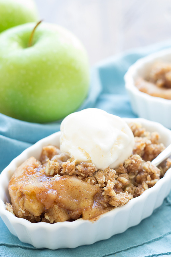 Slow Cooker Apple Cobbler
 15 Best Slow Cooker Desserts – Tip Junkie