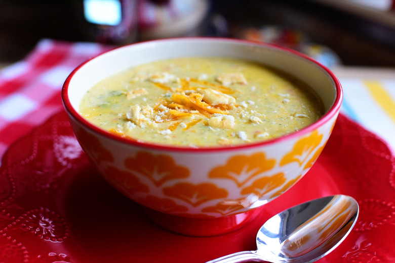 Slow Cooker Broccoli Cheddar Soup
 Slow Cooker Broccoli Cheese Soup