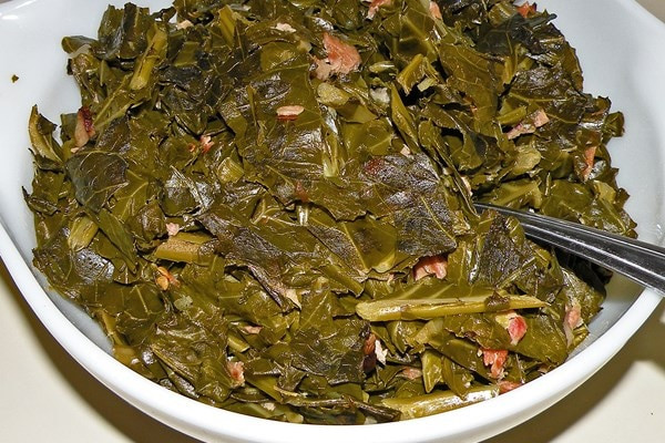 Slow Cooker Collard Greens
 Slow Cooked Collard Greens