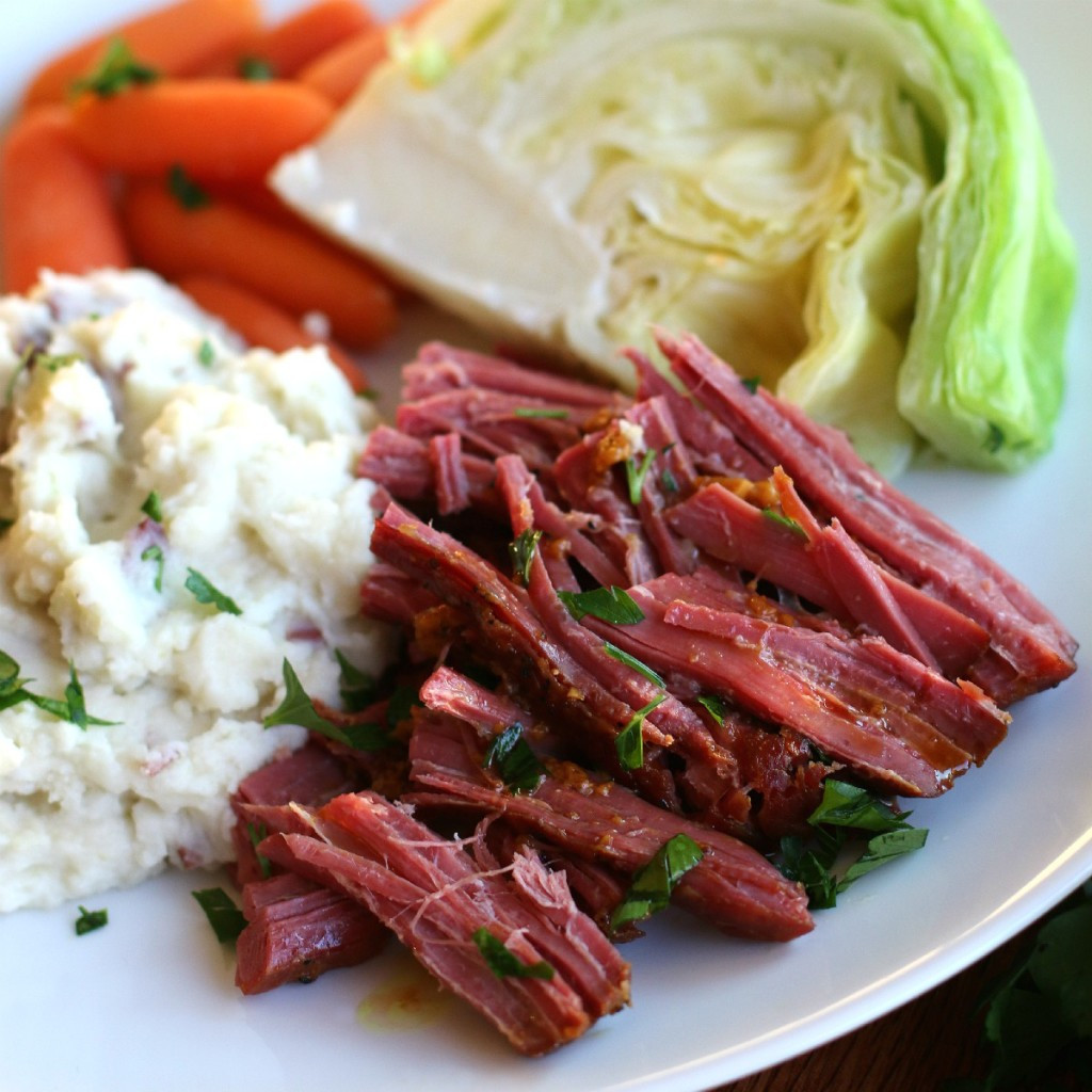 Slow Cooker Corn Beef
 Slow Cooker Maple Mustard Corned Beef The Magical Slow