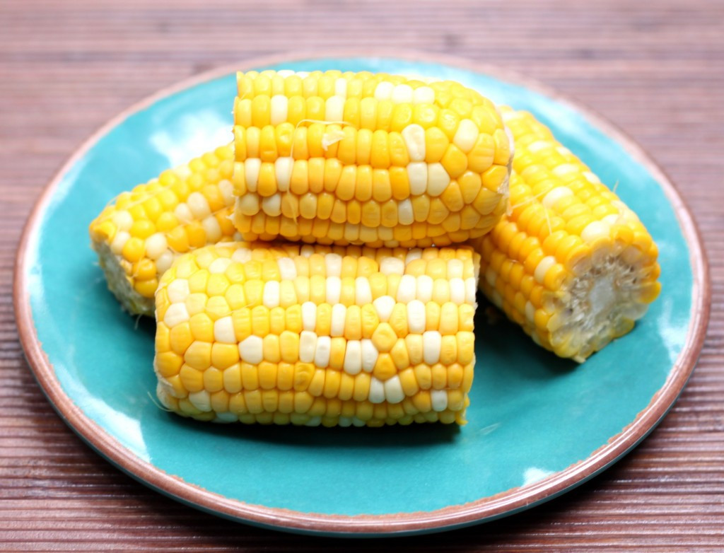 Slow Cooker Corn
 Slow Cooker Corn on the Cob