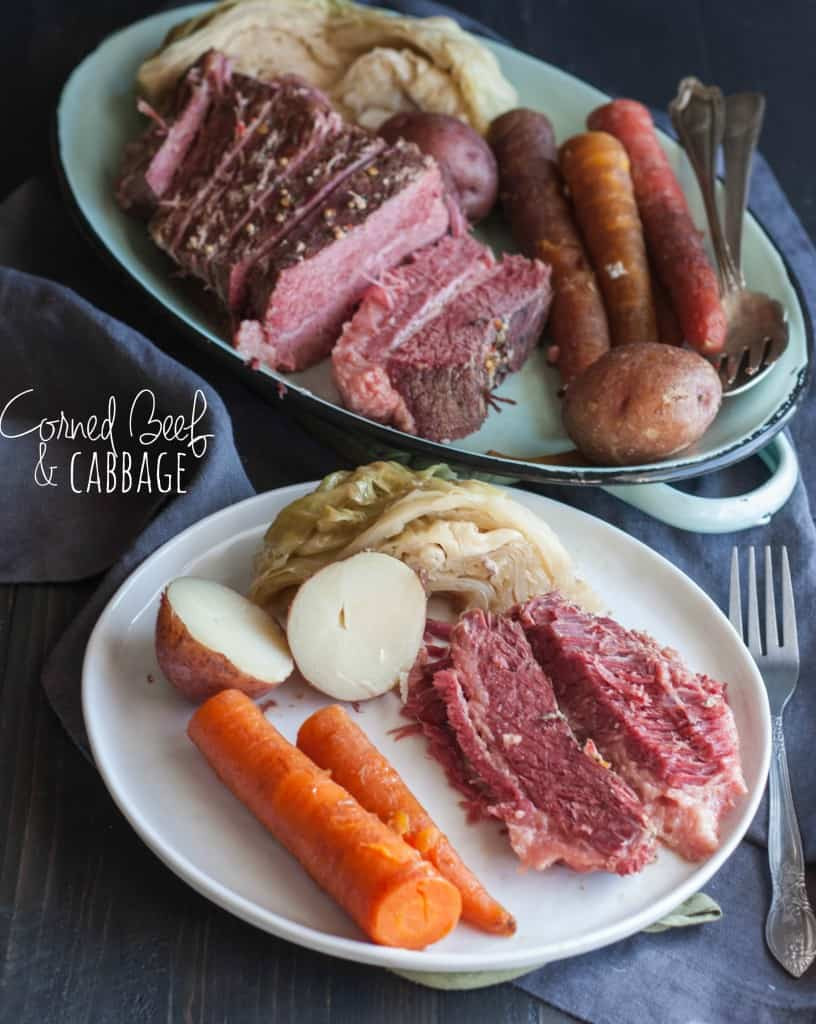 Slow Cooker Corned Beef And Cabbage And Red Potatoes
 How to make slow cooker corned beef and cabbage Sweetphi