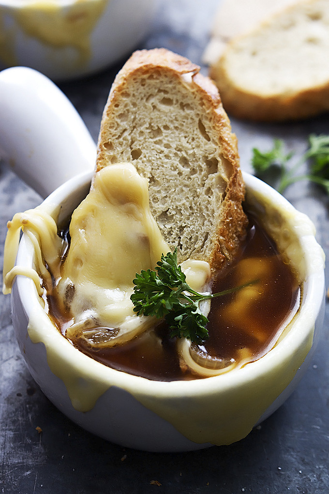 Slow Cooker French Onion Soup
 Slow Cooker French ion Soup