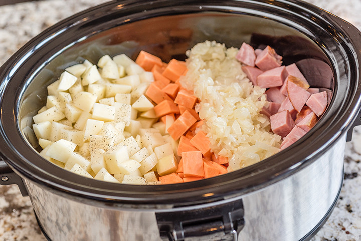 Slow Cooker Ham And Potato Soup
 Slow Cooker Loaded Potato & Ham Soup