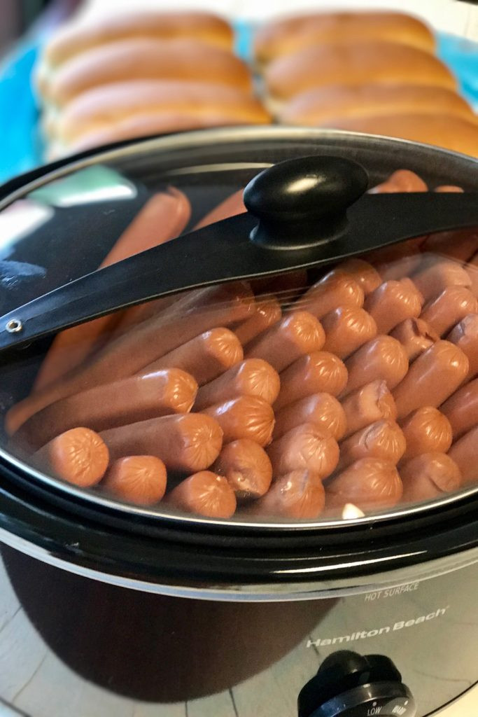 Slow Cooker Hot Dogs
 Slow Cooker Hot Dogs for a Crowd