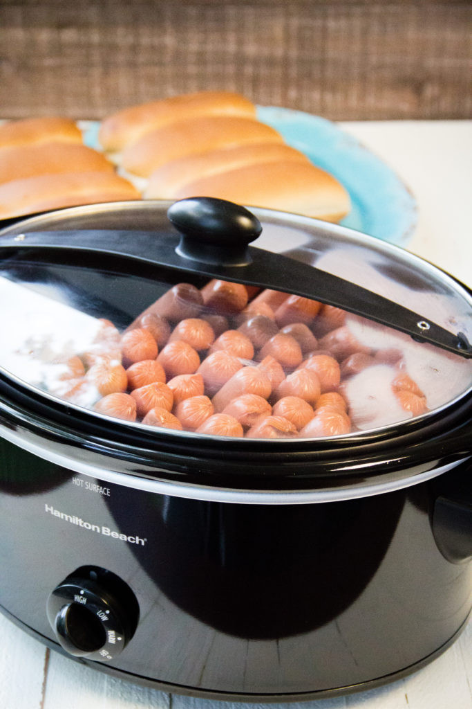 Slow Cooker Hot Dogs
 Slow Cooker Hot Dogs for a Crowd