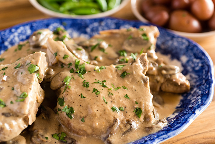 Slow Cooker Ranch Pork Chops
 Slow Cooker Smothered Ranch Pork Chops Everyday Good