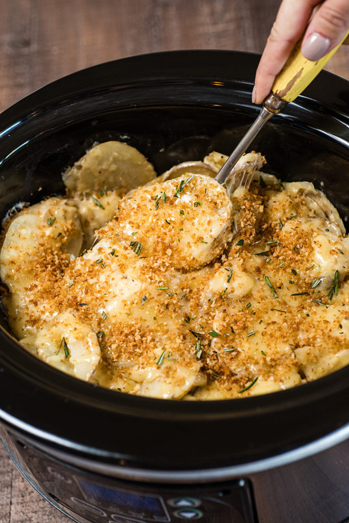 Slow Cooker Scalloped Potatoes
 Slow Cooker Cheesy Scalloped Potatoes Everyday Good Thinking