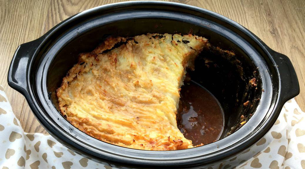 Slow Cooker Shepherd'S Pie
 forting Slow Cooker Cottage Pie BakingQueen74