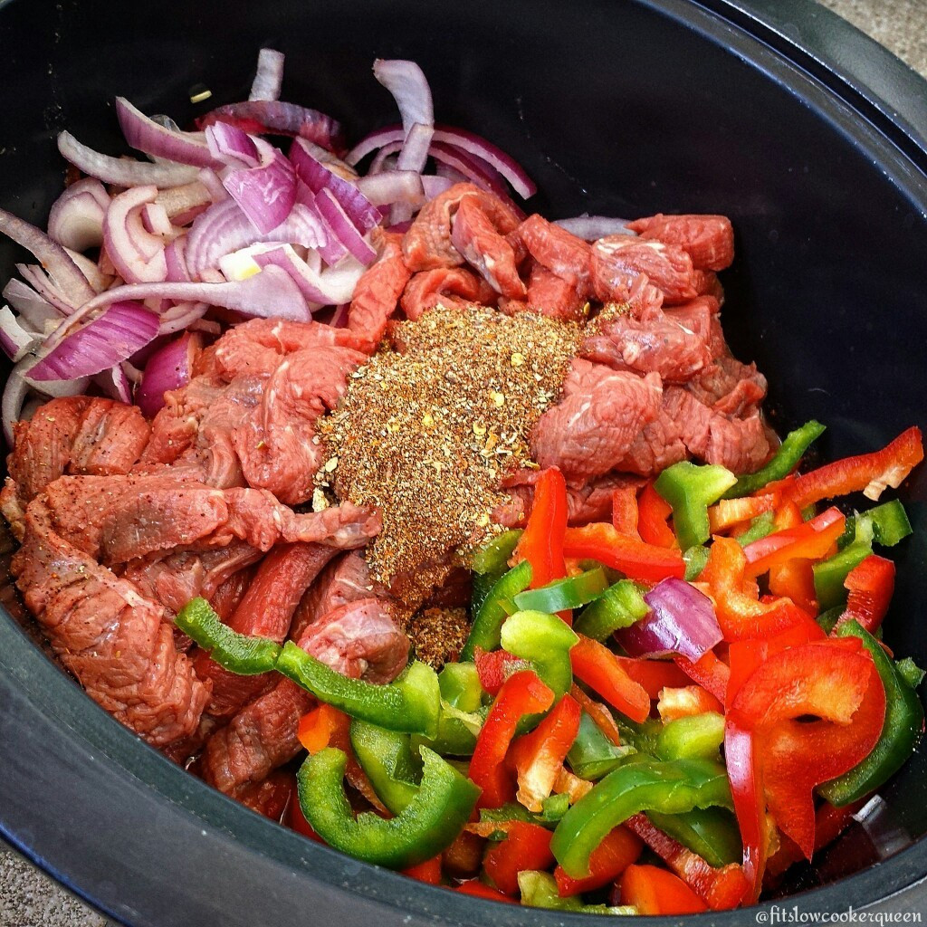 Slow Cooker Steak Fajitas
 5 Ingre nt Slow Cooker Steak Fajitas Fit SlowCooker Queen