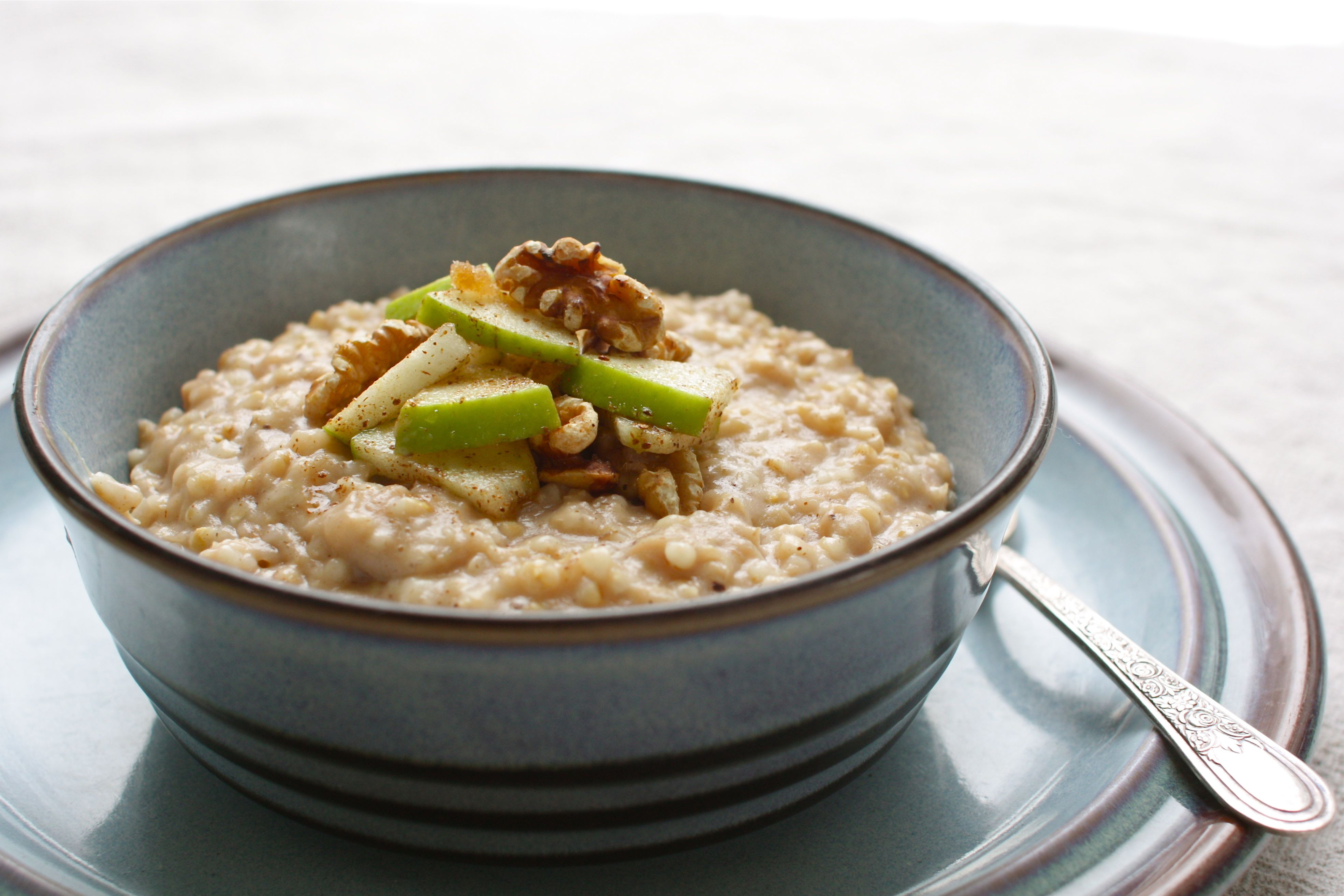 Slow Cooker Steel Cut Oats
 How to Cook Apple Pie Steel Cut Oats in a Slow Cooker