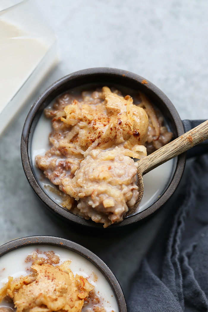 Slow Cooker Steel Cut Oats
 Slow Cooker Apple Cinnamon Steel Cut Oats