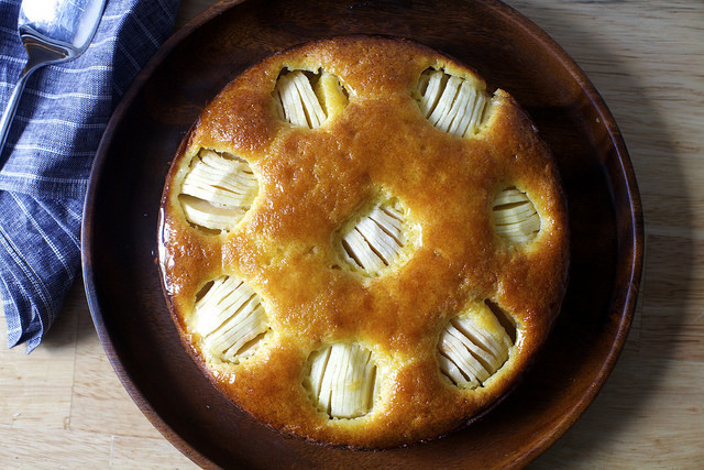 Smitten Kitchen Apple Cake
 sunken apple and honey cake – smitten kitchen