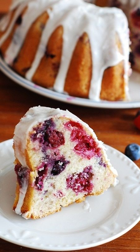 Smitten Kitchen Strawberry Cake
 Berry bundt cake with lemon glaze Recipe
