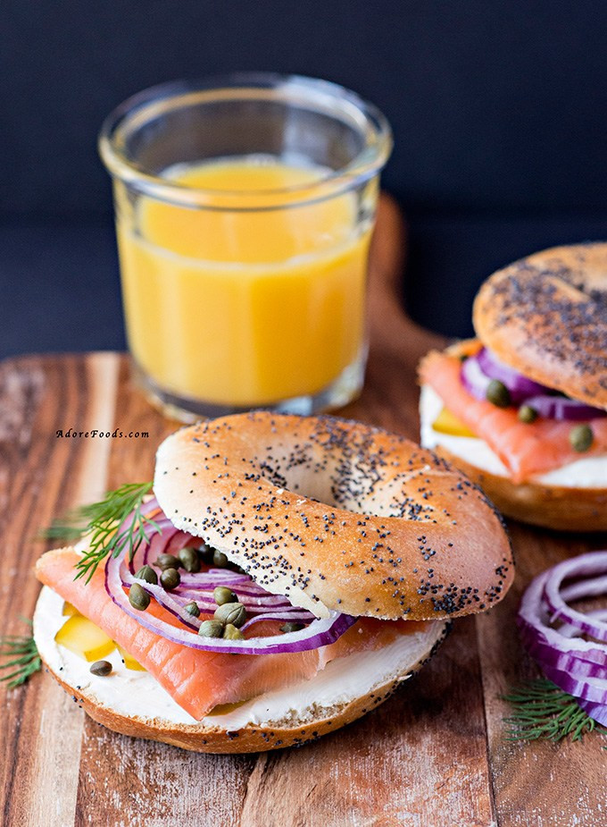 Smoked Salmon Bagel
 Smoked Salmon Bagel