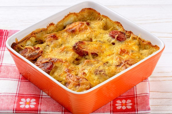 Smoked Sausage And Potato Bake
 Cheesy Smoked Sausage and Potato Casserole