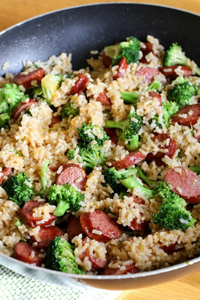 Smoked Sausage Recipes For Dinner
 Smoked Sausage & Rice e Skillet Dinner